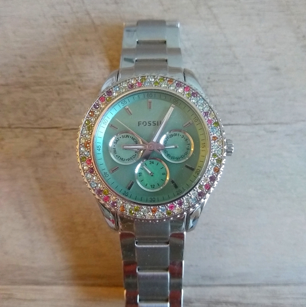 LAST DROP Gently used Fossil watch - women's